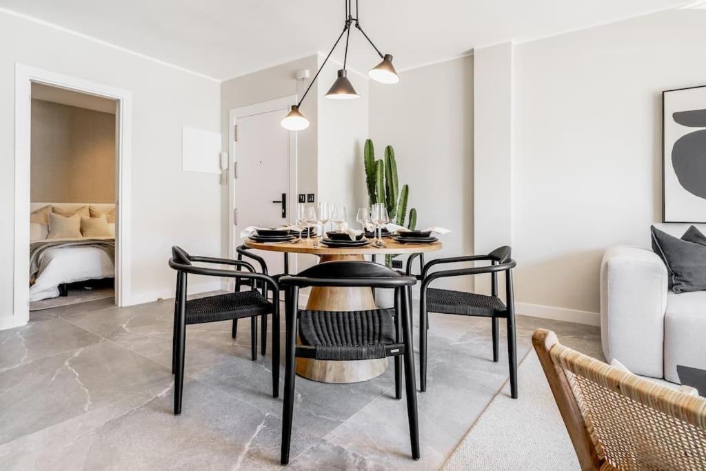 Apartment Luxury 4 Bedroom With Fab Terrace Rdr428