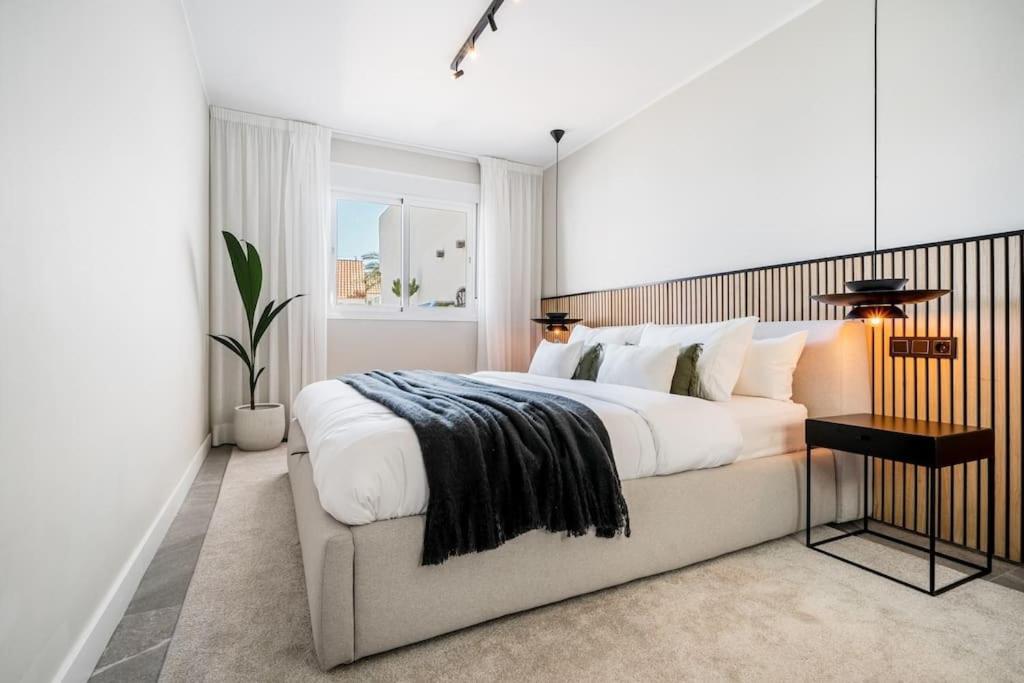 Luxury 4 Bedroom With Fab Terrace Rdr428 * Marbella
