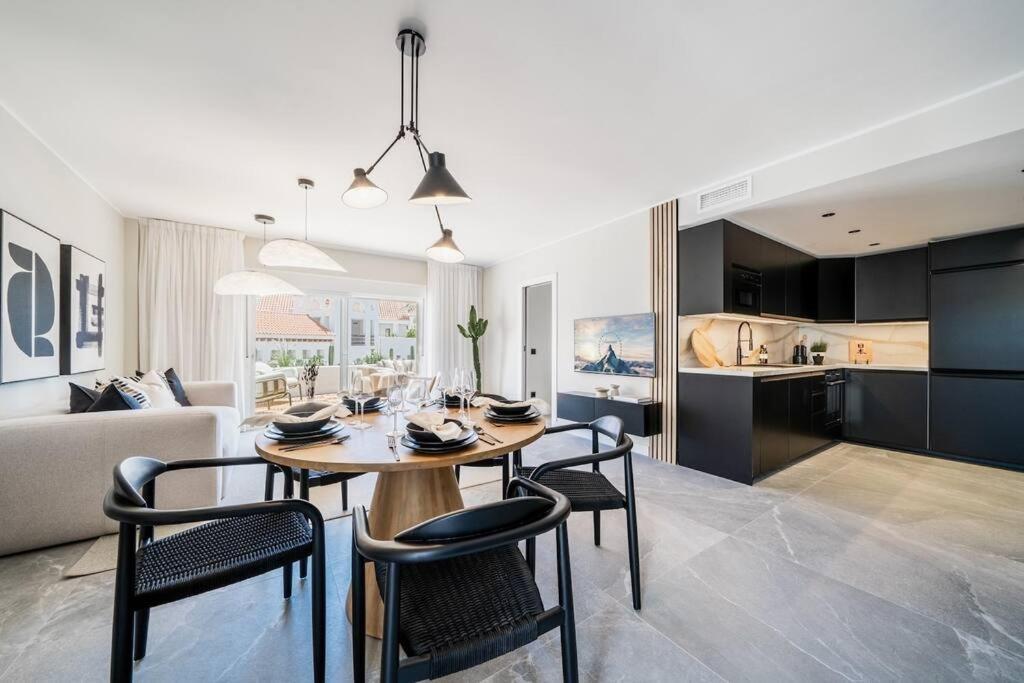 Luxury 4 Bedroom With Fab Terrace Rdr428 Apartment Marbella
