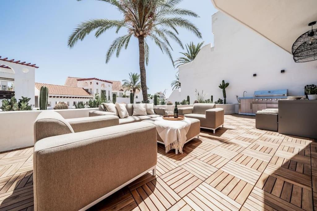 Apartment Luxury 4 Bedroom With Fab Terrace Rdr428 *